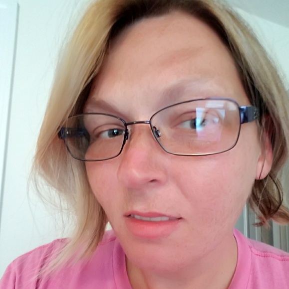 Pair of perscription frames designed by Bebe - Picture 6 of 7